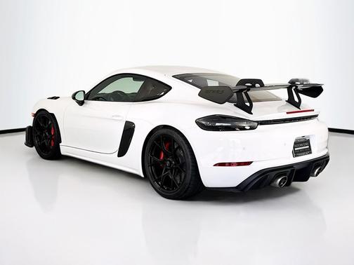 2023 Porsche 718 Cayman GT4 RS