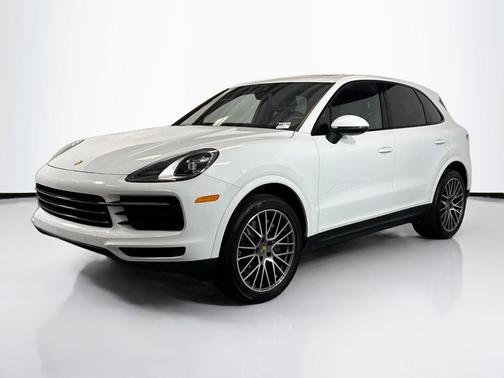 2022 Porsche Cayenne Cayenne