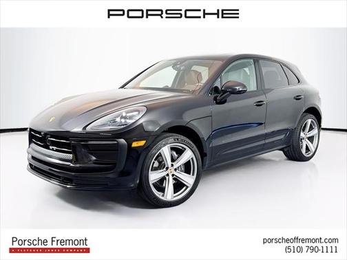 2024 Porsche Macan Base