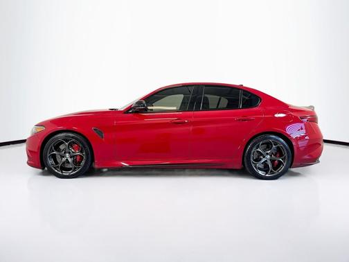 2023 Alfa Romeo Giulia Quadrifoglio