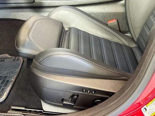 2023 Alfa Romeo Giulia Quadrifoglio