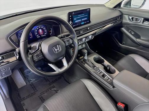 2022 Honda Civic Touring