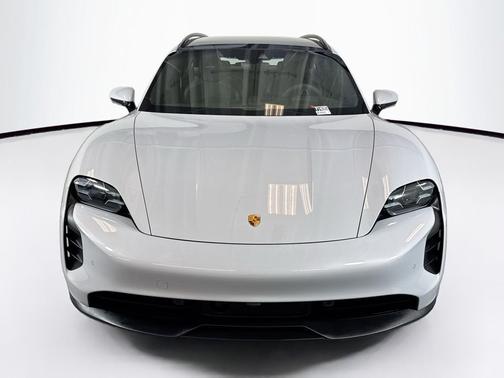 2024 Porsche Taycan GTS