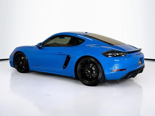 2023 Porsche 718 Cayman GTS 4.0