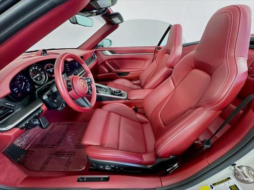2024 Porsche 911 Carrera 4S