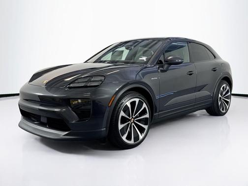 2025 Porsche Macan Electric