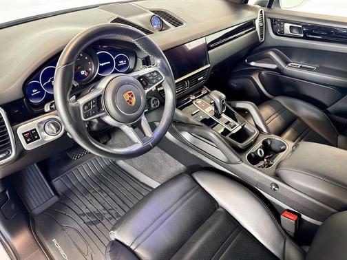 2019 Porsche Cayenne Cayenne