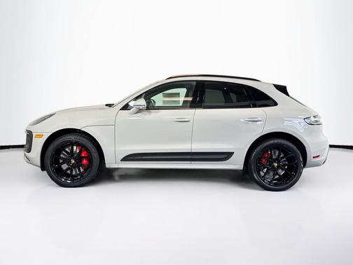 2026 Porsche Macan GTS