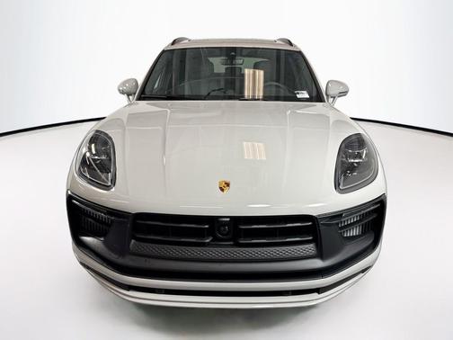 2026 Porsche Macan GTS