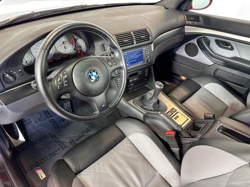 2002 BMW M5 Base