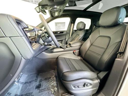 2026 Porsche Cayenne Cayenne Turbo E-Hybrid