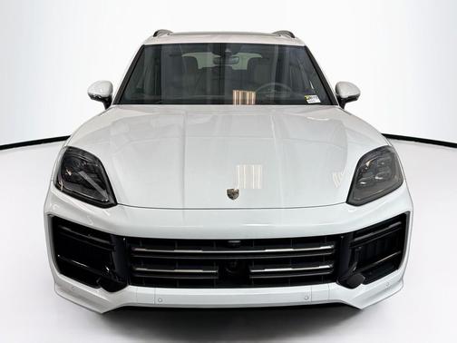 2026 Porsche Cayenne Cayenne Turbo E-Hybrid