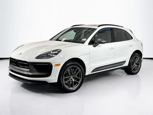 2025 Porsche Macan T