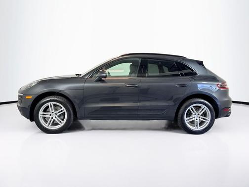 2018 Porsche Macan Sport Edition