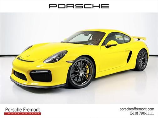 2016 Porsche Cayman GT4