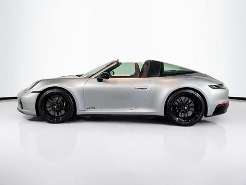 2023 Porsche 911 Targa 4 GTS
