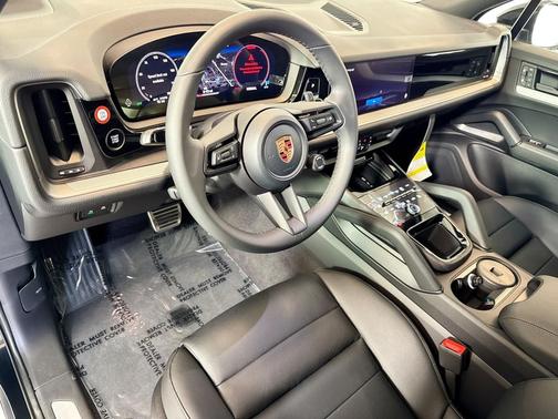2026 Porsche Cayenne S