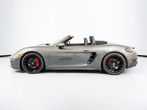 2024 Porsche 718 Boxster S