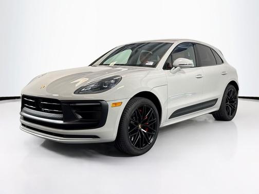 Chalk 2023 Porsche Macan Macan GTS