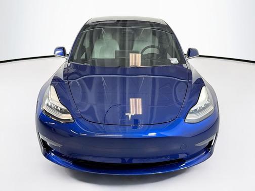 2020 Tesla Model 3 Standard Range