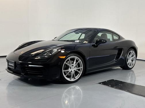 2018 Porsche 718 Cayman Base (M6)