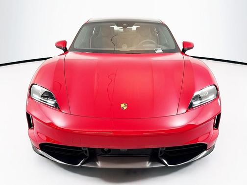 2025 Porsche Taycan GTS