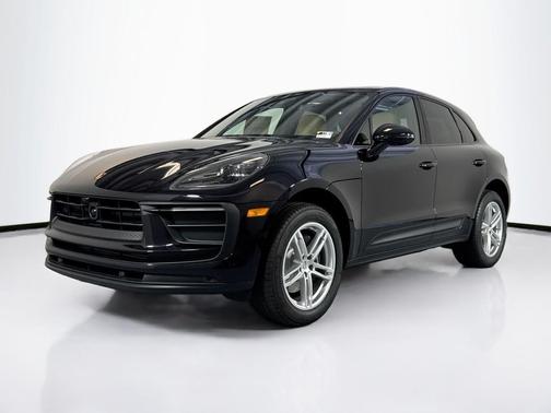 Jet Black Metallic 2026 Porsche Macan Macan