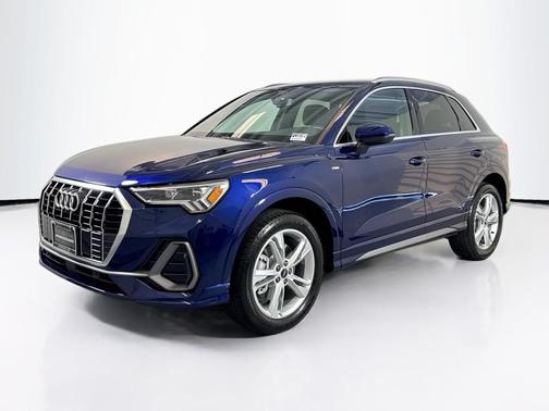 2024 Audi Q3 45 S line Premium Plus