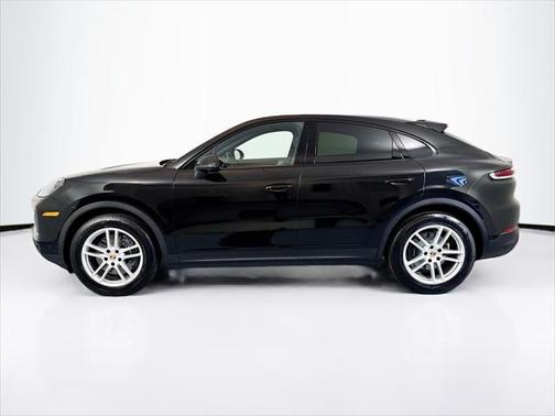 2024 Porsche Cayenne Base (Tiptronic)