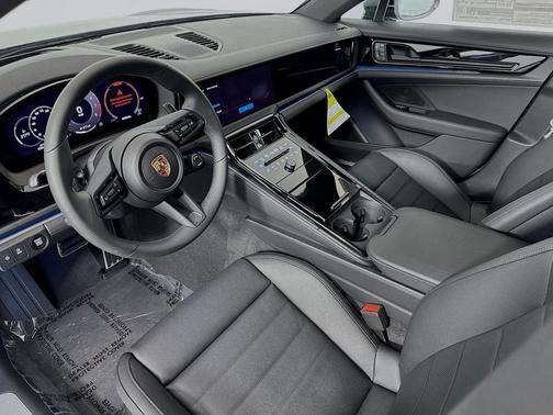 2025 Porsche Panamera