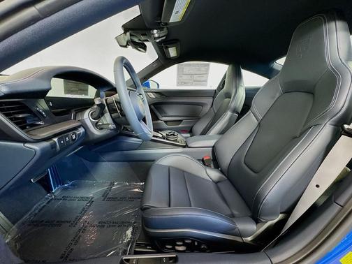 2025 Porsche 911 Carrera S