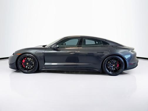 2023 Porsche Taycan GTS