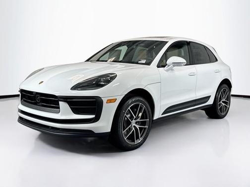 2026 Porsche Macan 
