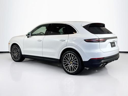 2022 Porsche Cayenne S