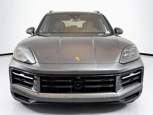 2025 Porsche Cayenne