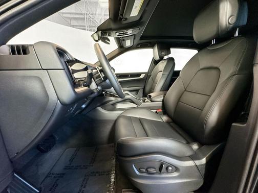 2024 Porsche Cayenne Cayenne