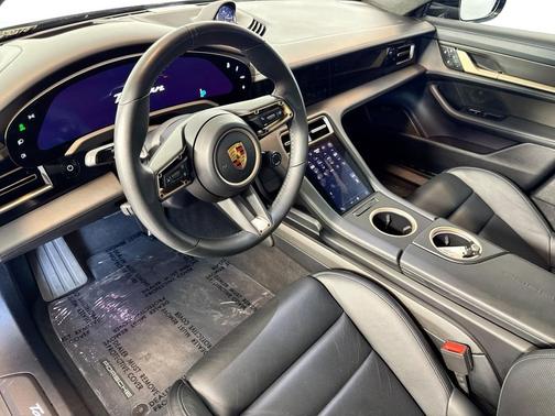 2021 Porsche Taycan Turbo S