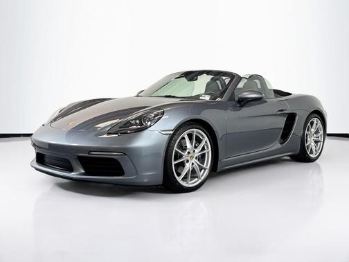 Vanadium Grey Metallic 2025 Porsche 718 Boxster