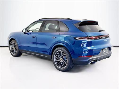 2024 Porsche Cayenne