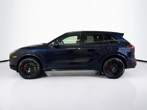 2018 Porsche Cayenne GTS