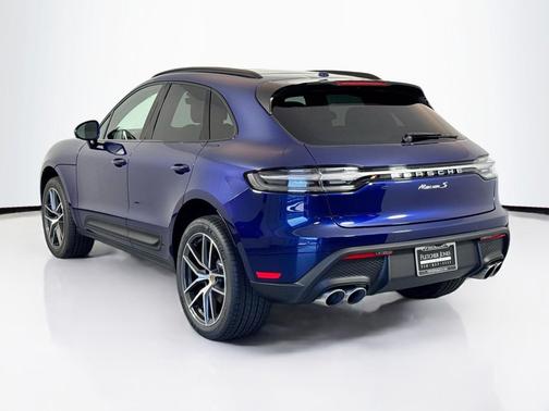2025 Porsche Macan S