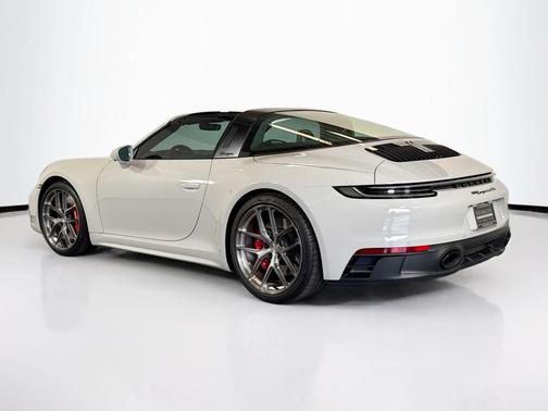 2023 Porsche 911 Targa 4 GTS