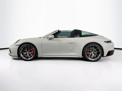 2023 Porsche 911 Targa 4 GTS