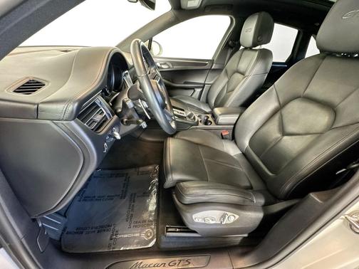 2022 Porsche Macan GTS