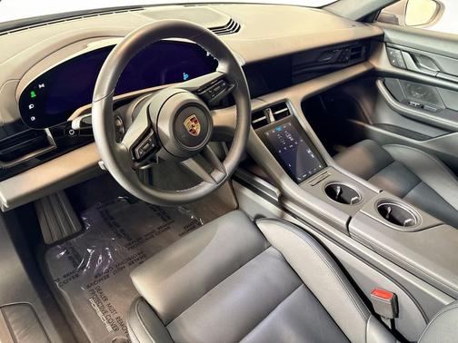 2023 Porsche Taycan Base (A2)