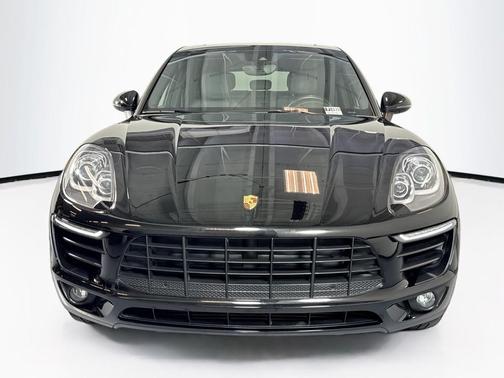 Black 2018 Porsche Macan Macan Sport Edition