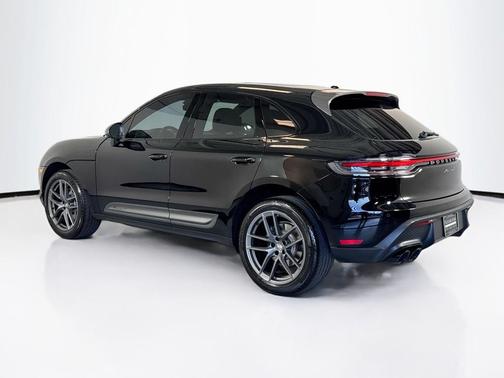 2024 Porsche Macan T