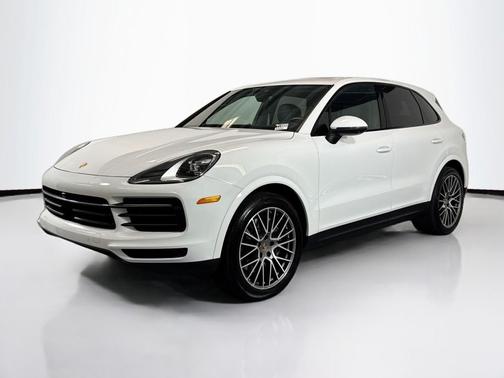 2023 Porsche Cayenne Platinum Edition