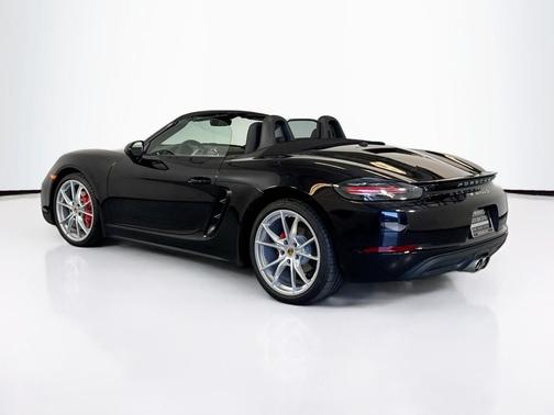 2024 Porsche 718 Boxster S