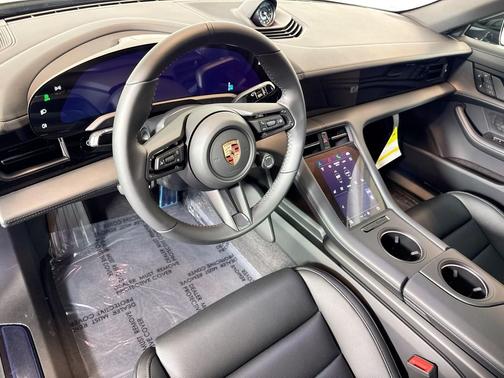 2026 Porsche Taycan 4